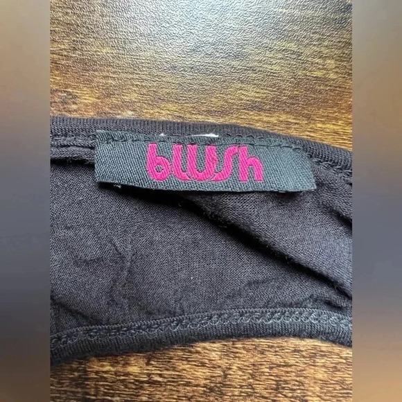 blush | ladies sequin owl tank top. Size: L. - Picture 6 of 8